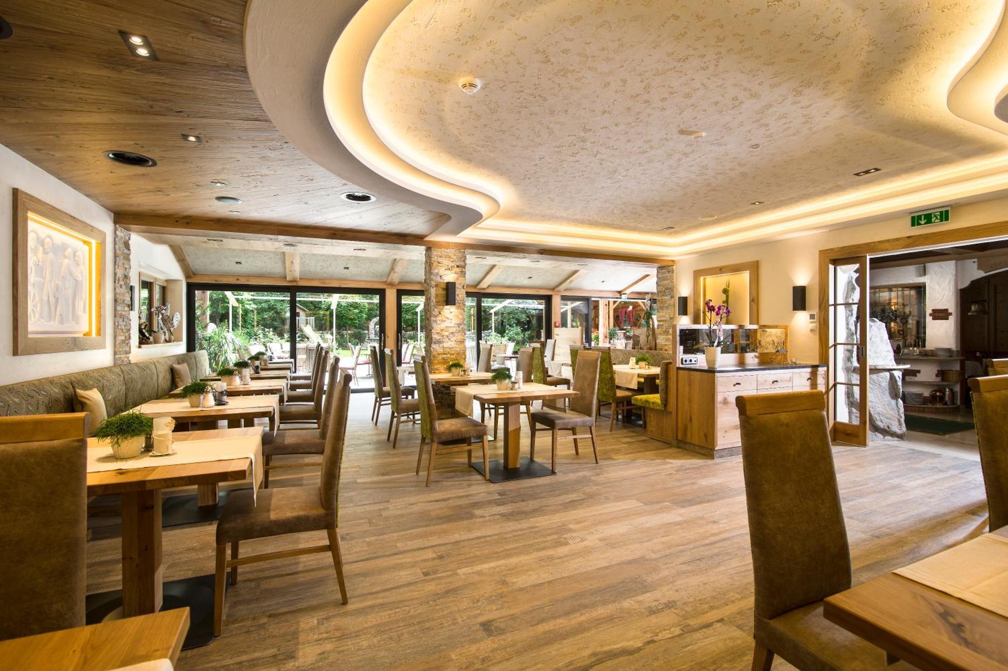 Pramstraller Hotel 4*